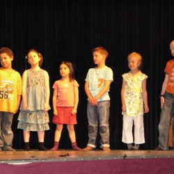 Lievelingskleur Groen (7) - Toneelvereniging Plankenkoorts 
